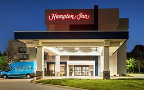 Hampton Kansas City - Airport 3*